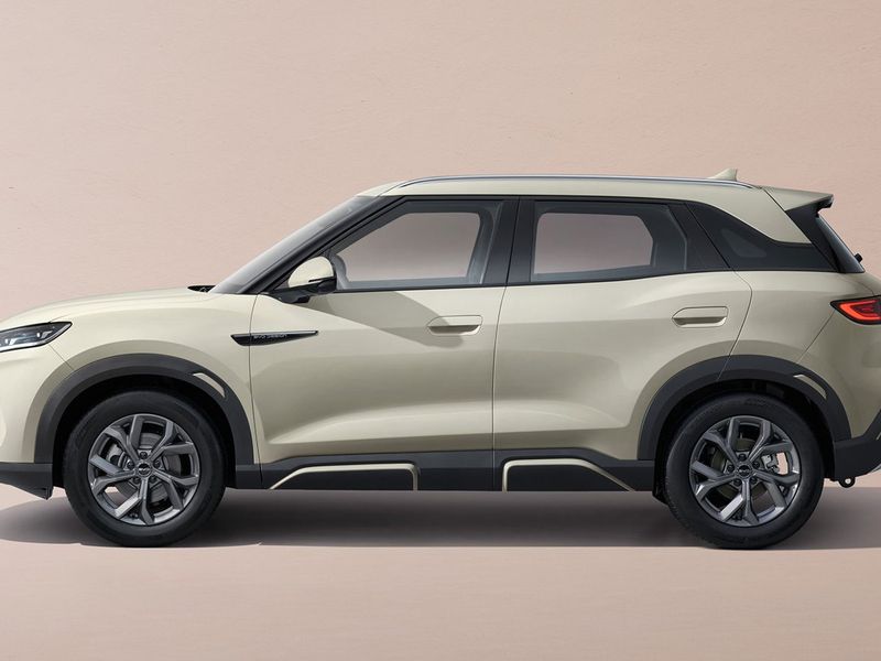 BYD Atto 2 DM-i – photo 1