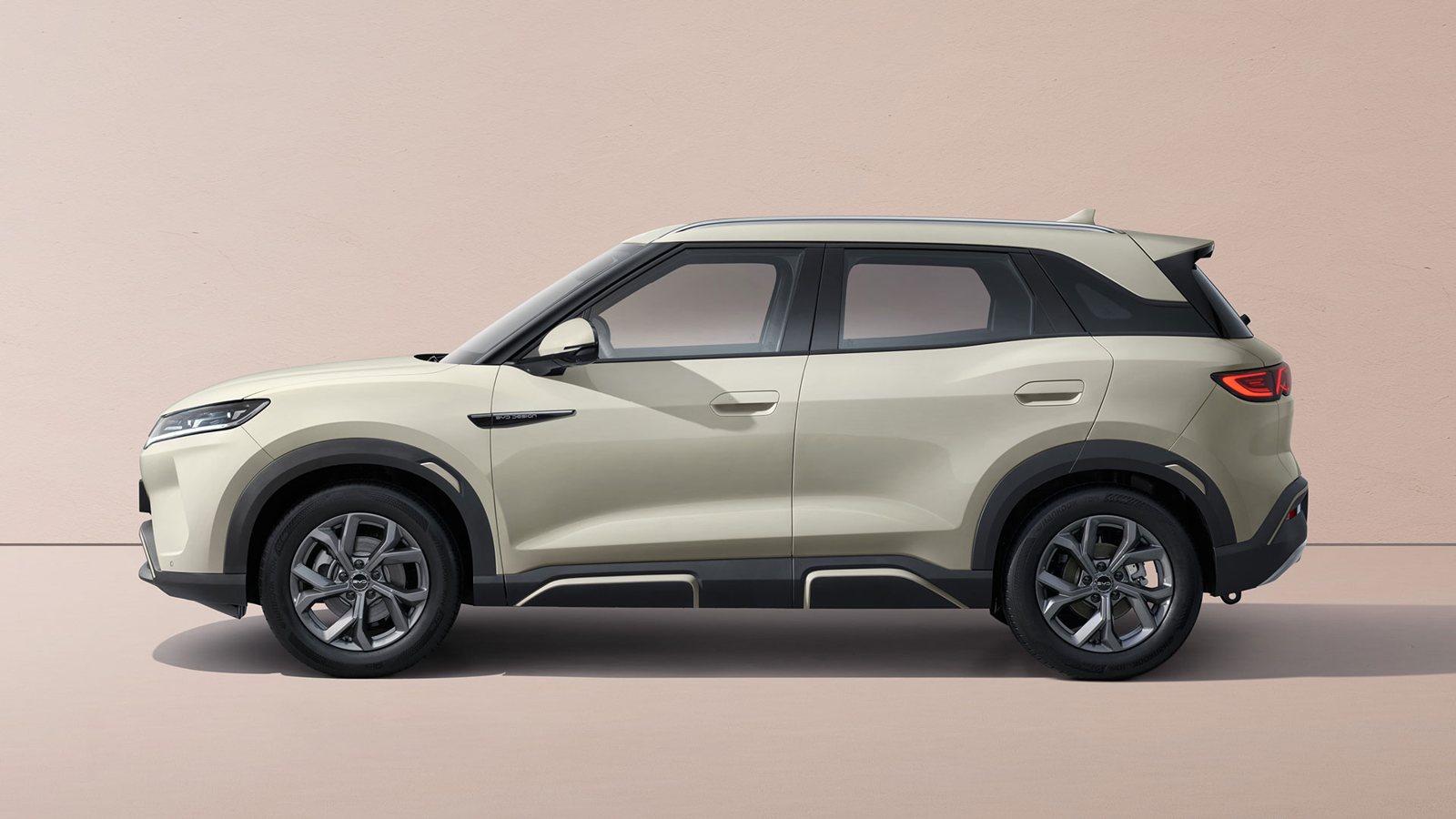 BYD Atto 2 DM-i