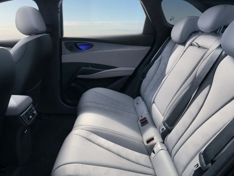 BYD Seal 6 DM-i Touring – photo 6