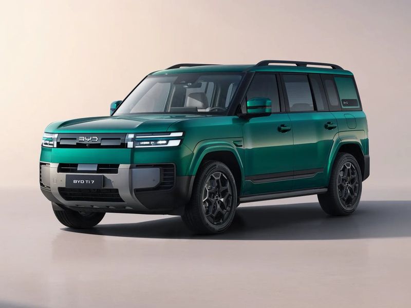 BYD Ti 7 DM-i – photo 1