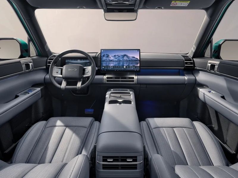 BYD Ti 7 DM-i – photo 4