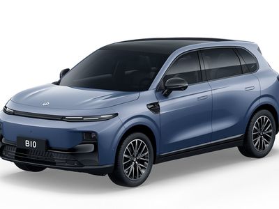 Leapmotor B10